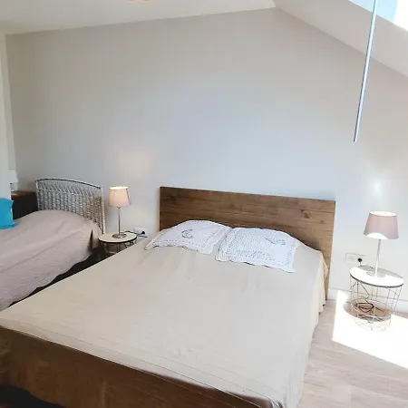 Holiday home De Charme Avec Jardin, Equipe Pour Familles Et Bebes, A 15km De Dunkerque Et 3km De Bergues - Fr-1-510-170
