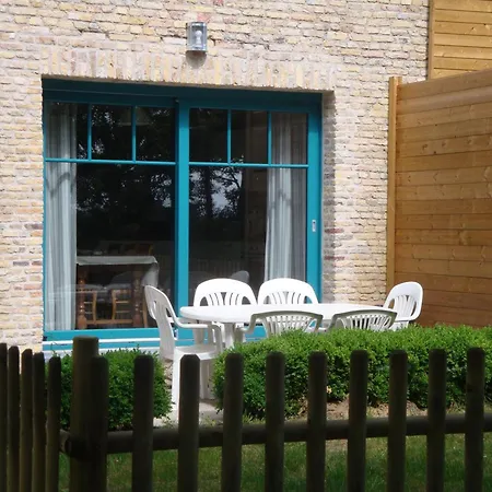 De Charme Avec Jardin, Equipe Pour Familles Et Bebes, A 15km De Dunkerque Et 3km De Bergues - Fr-1-510-170 Holiday home Quaedypre